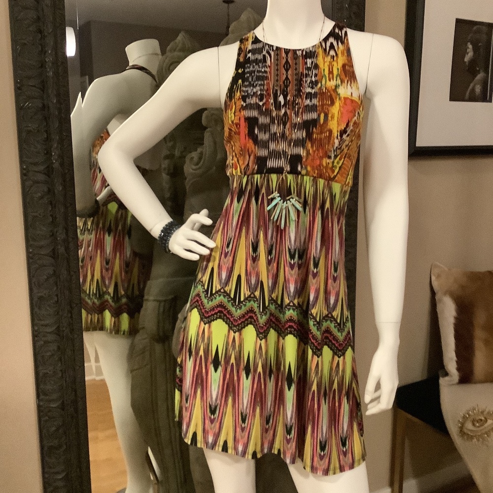 Women’s dress
